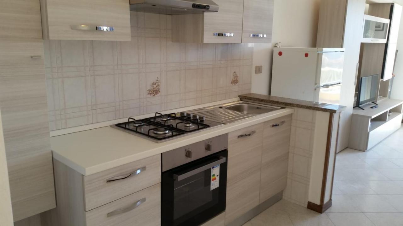 Casa Vacanze La Bandera 2 산타테레사의갈루라 외부 사진