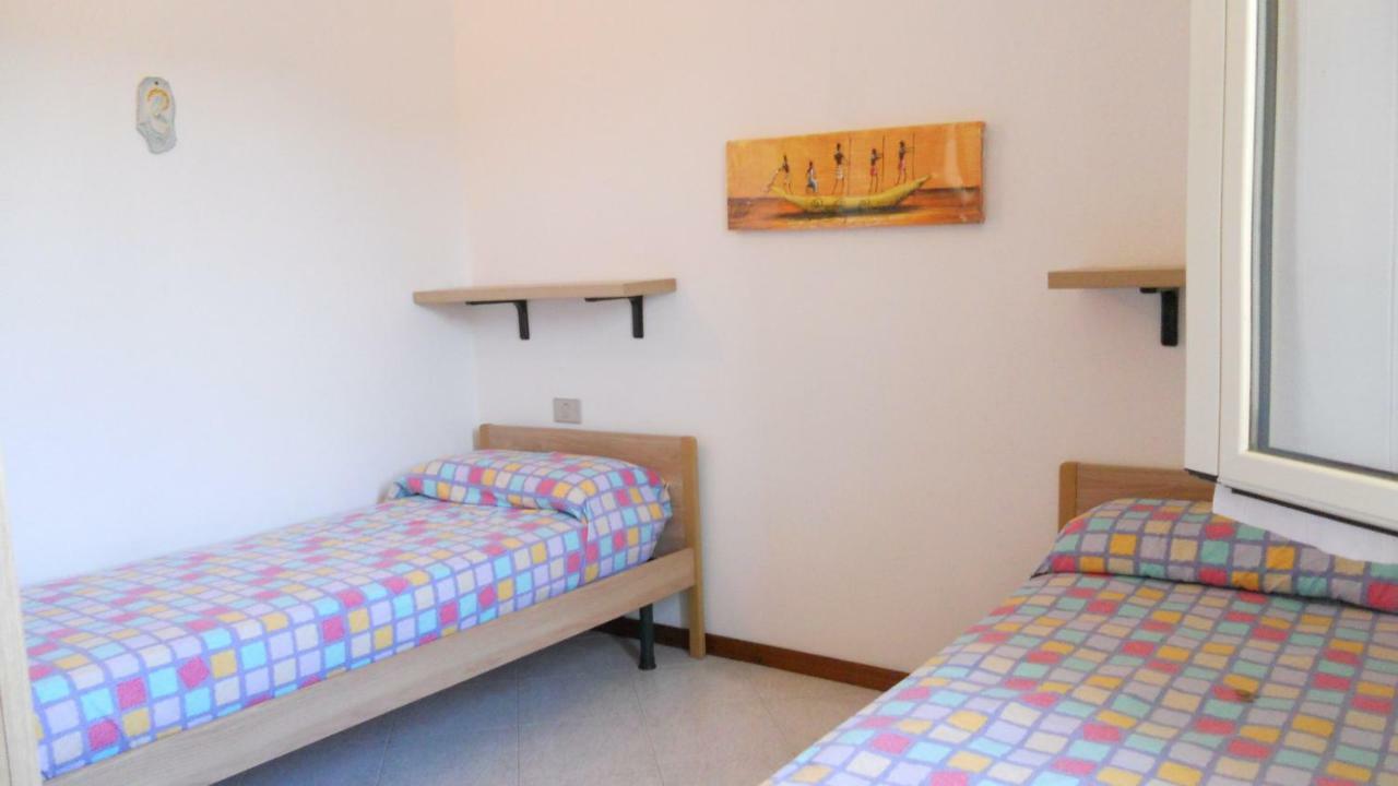 Casa Vacanze La Bandera 2 산타테레사의갈루라 외부 사진